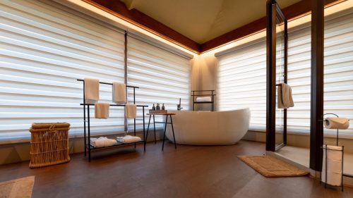 luxury-safari-lodge-interior-photography-wide-angle-bathroom-shower-area